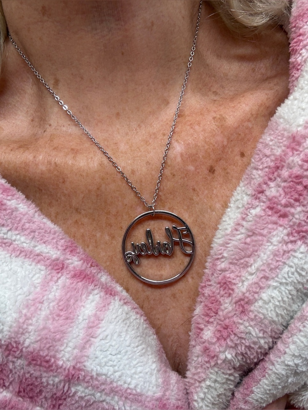 Authentic Harley Davidson Pendent. 
Feminine Script “Harley” Circular Pendant.